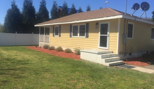 Kiptopeke Drive Cozy Cottage Right Up The Road From Kiptopeke State Park.