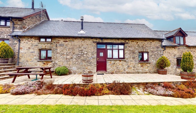 Kiri Cottage, Hawkridge