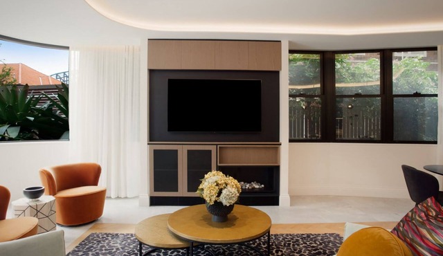 Kirribilli Charisma I90