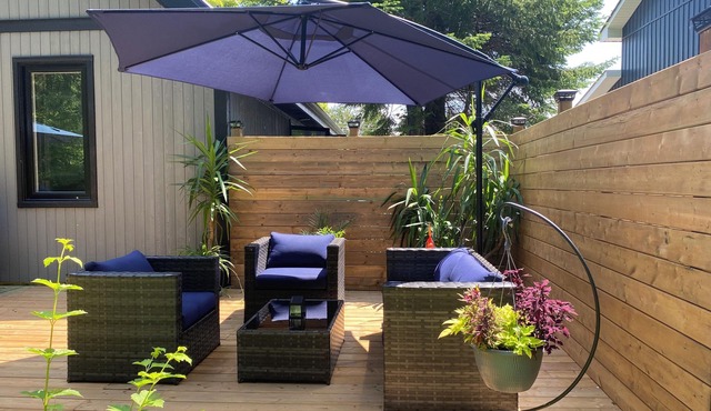 Kiss & Bond Water View ,4 -Seasons address 132 Bruce rd 9 , Wiarton , Ontario