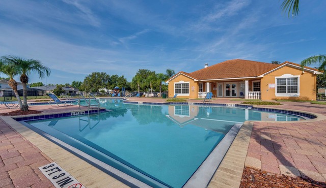 Kissimmee Resort-Style Home: Close to Shops & Eats