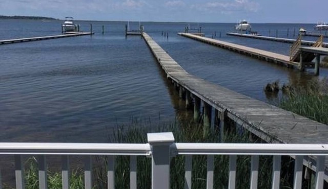 Kitty Hawk Bay Vista