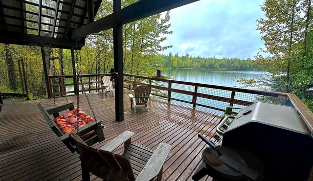 Kivi Lake Cottage in Nikiski