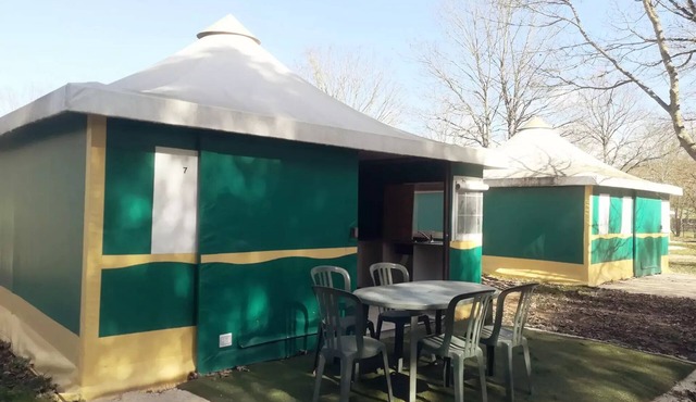 Kiwi tent without sink or toilet 5 people