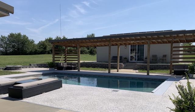 Klaver Cottage just off MO, KS, & OK’s Route 66