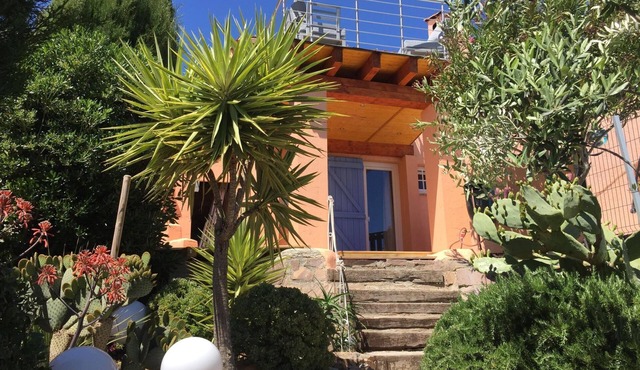 Kleine Villa an der Cote d´Azur by Interhome