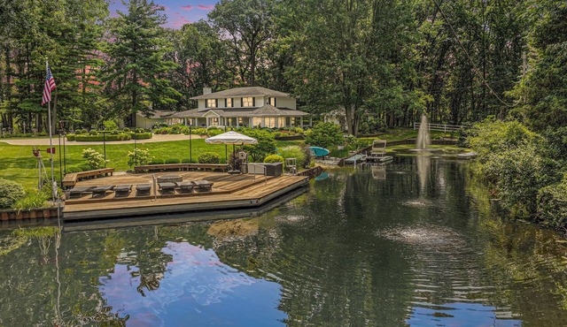 Klinger Lake Cove - Sleeps 16-24