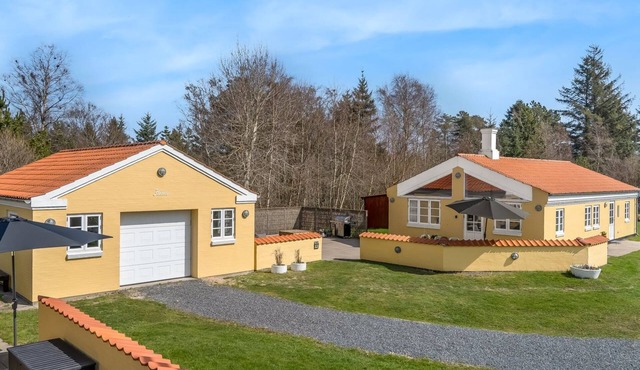 "Klint" - 400m from the sea by Interhome