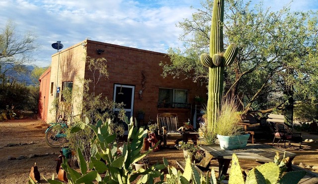 Knightly's Ranch Guesthouse