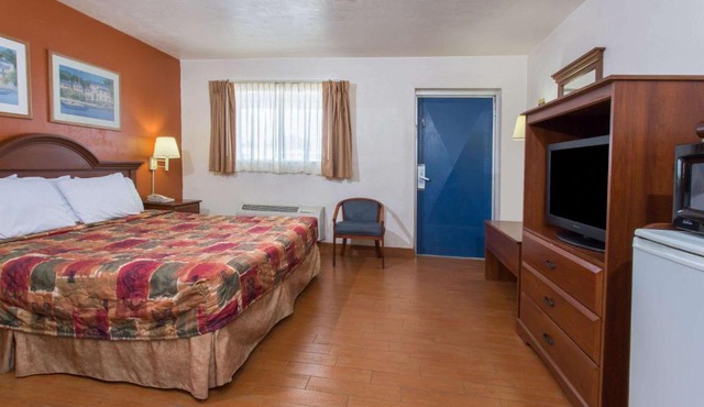 Knights Inn Arcadia