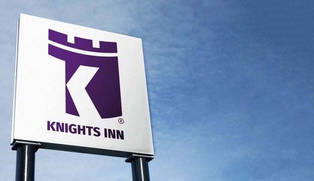 Knights Inn Colonial Fireside Inn