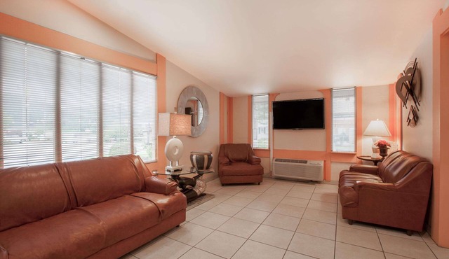 Knights Inn Greensburg