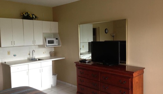 Knights Inn Hallandale