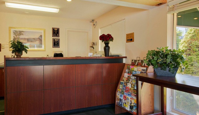 Knights Inn Salem, OR