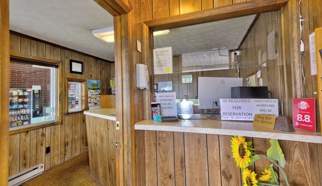 Knob Hill Motor Lodge – Hillsville