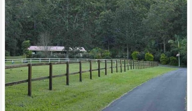 KNOTSOFAR PET FRIENDLY COTTAGE