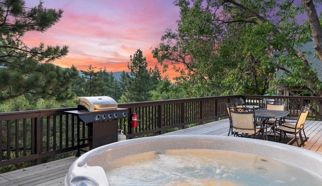 Knotting Hill Amazing View and Spa