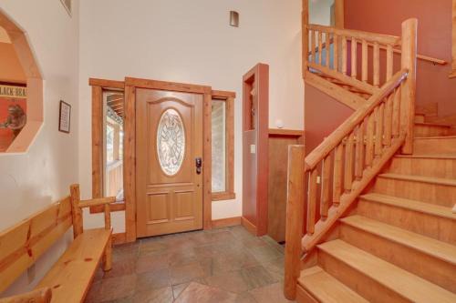 Knotty by Nature 3 bed home