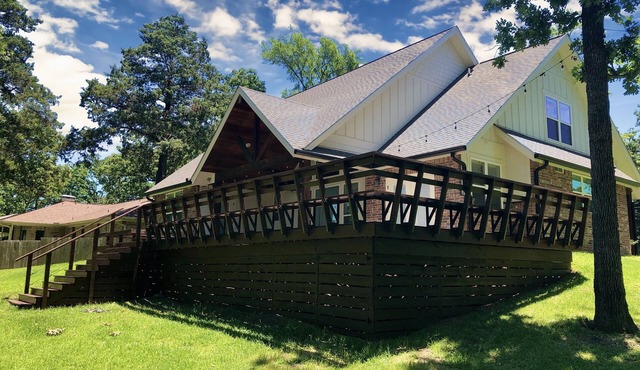 Knox Landing - Serene & Charming Lake Retreat 4BR