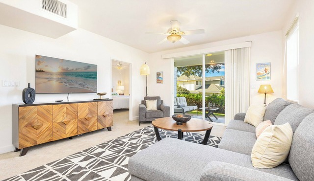 Ko Olina Kai Getaway Gated Condo Near Beach w/Pool & Parking