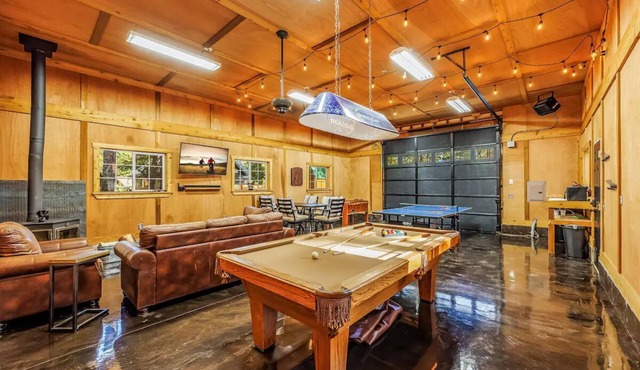 Kodiak Valley-Barrel Sauna-detached game room-Hot tub-Pet Friendly