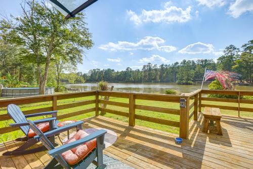 Kokomo Kove - Waterfront Country Texas Getaway