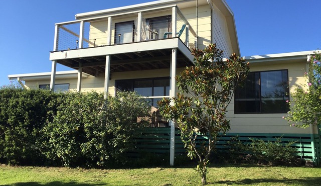 Kokomo LTB - quiet lake/beach retreat