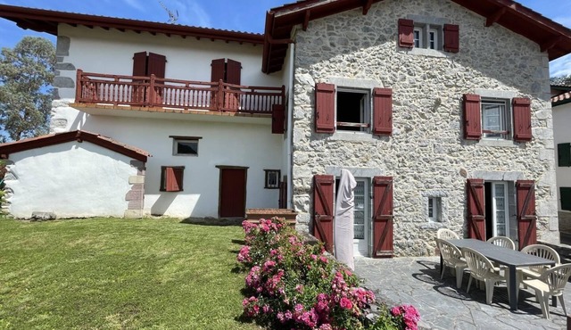 Komaxurinea - Jaxu - Gîte