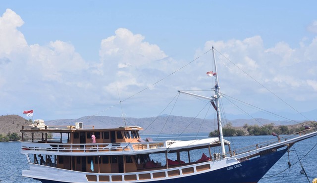 Komodo Cruise Boat
