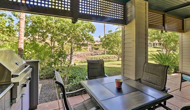 Kona Coast Condo w/Lanai & Outdoor Kitchen!