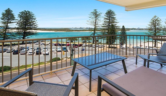 Kookaburra Court Unit 5 Bulcock Beach QLD