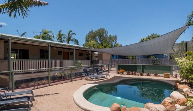 Kookaburra Lodge, Horseshoe Bay