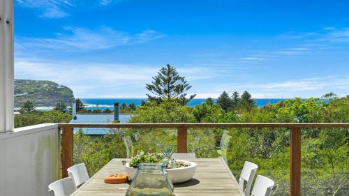 Kookaburra Retreat at Macmasters Beach