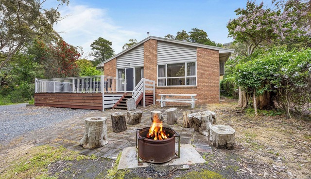 Kookaburra Retreat - Modern 3BR Pet-Friendly Family Retreat | Wildlife Views