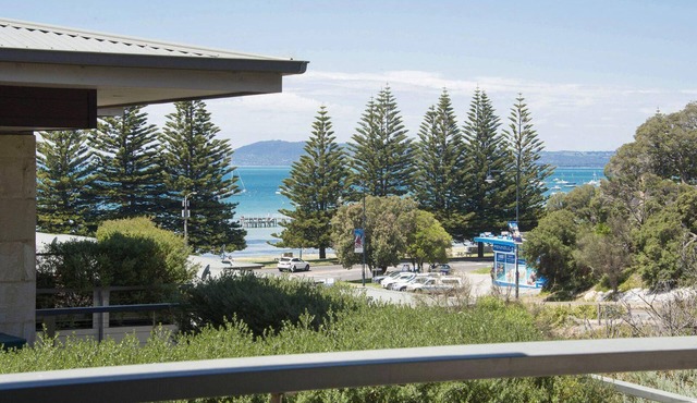 Koonya Paradise - Stunning apartment with breathtaking bay views!