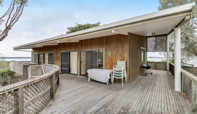 Korak House in Metung