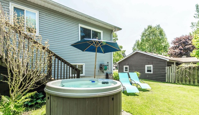 Kosecki Klubhouse -Hidden gem beach town in port Burwell