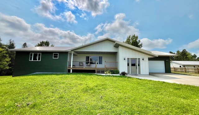 Kountry Home With Gorgeous Sunset Views