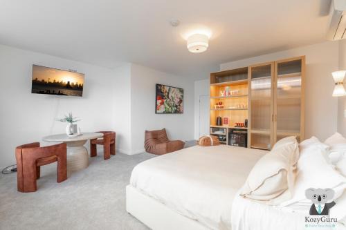 KozyGuru | Forestville | Boutique Style Studio Apt