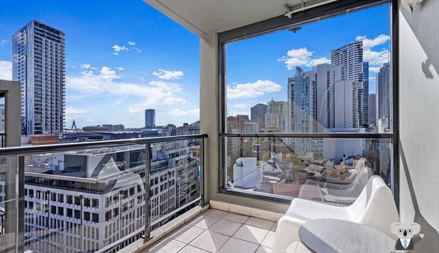 KozyGuru | Haymarket | 2Bed 2Bath Apt