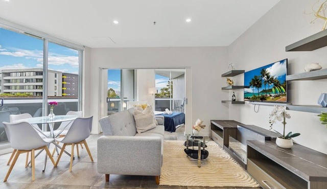 KozyGuru | Mascot | 2 Bed APT + Free Parking