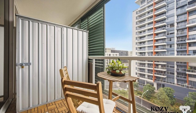 KozyGuru | Waterloo | Designer Pad with City Views