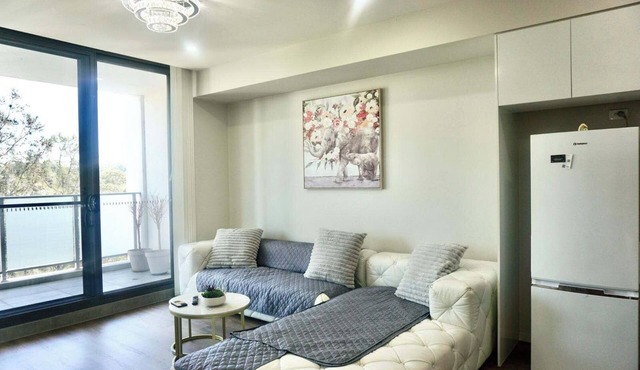 KozyGuru | Wentworthville | 2 Bed 2 Bath Apt