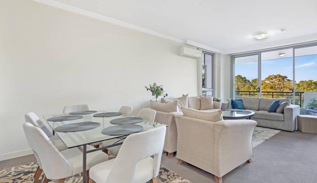 Kozyguru | Westmead | Modern Apt | Near Hospital