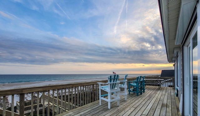 Krabby Patty – Oceanfront Family Fun