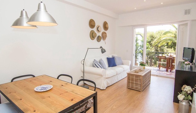 KRABI BEACH BY BLAUSITGES Fantastic fully renovated apartment in Sitges.