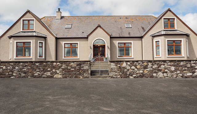 KRINGLANDS, family friendly, country holiday cottage in Kirkcolm