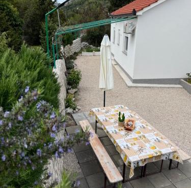 Kuća za odmor Bebić, Kremena