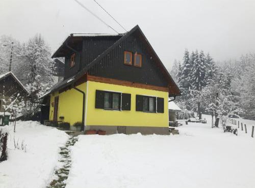 Kuća za odmor Forest Dream u blizini rijeke Kupe