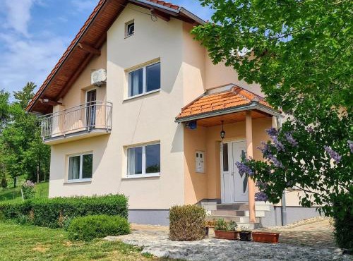 Kuća za odmor Mia u Lici